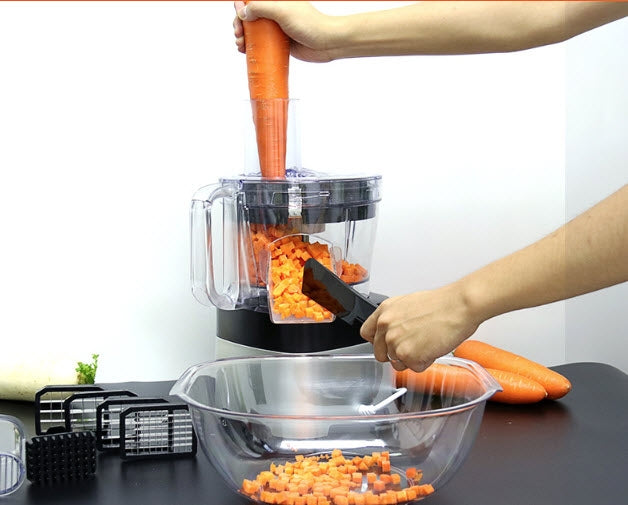 เครื่องหั่นเต๋า ผัก ผลไม้ กึ่งอัตโนมัติ 600w รูปลูกบาศก์ JS-605 1x1x0.8 cm Vegetable Dicer Machine