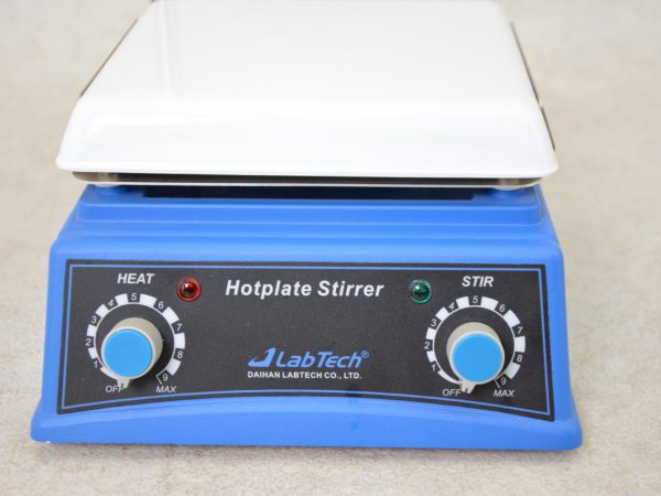 เครื่องกวนสารละลายพร้อมเตาให้ความร้อน Hotplate Stirrer รุ่น LMS-1003 ยี่ห้อ LABTECH