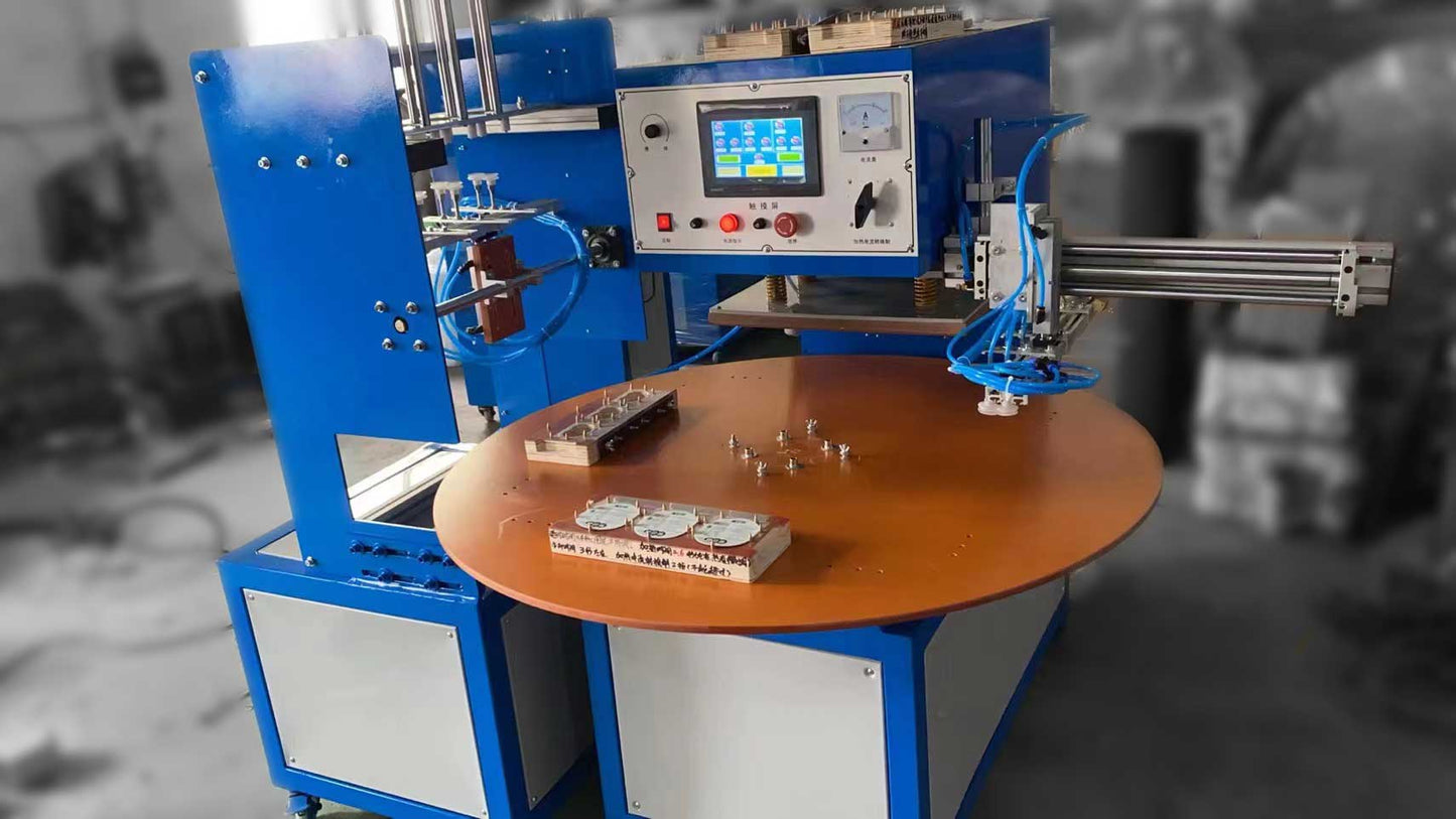 เครื่องบรรจุแผงบลิสเตอร์ Blister Packing Machine รุ่น JQ-ZDSXL พร้อมระบบป้อนแผ่น และ นำออก อัตโนมัติ