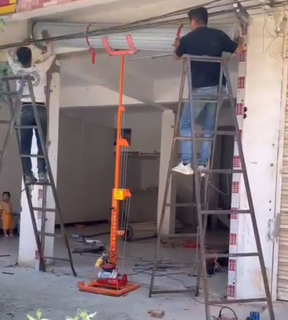 เครื่องยกท่อ ยกคาน Full Electric Installation Lift Rolling for Heavy-Duty Lifting, Adjustable Height, Ideal for Construction and Maintenance