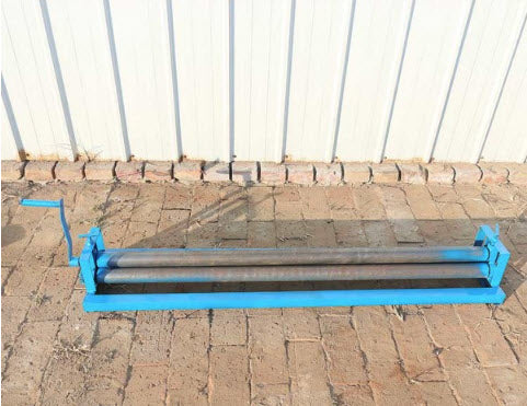 เครื่องม้วนเหล็กแผ่น มือหมุน ความหนา ไม่เกิน 1mm Manual plate rolling machine