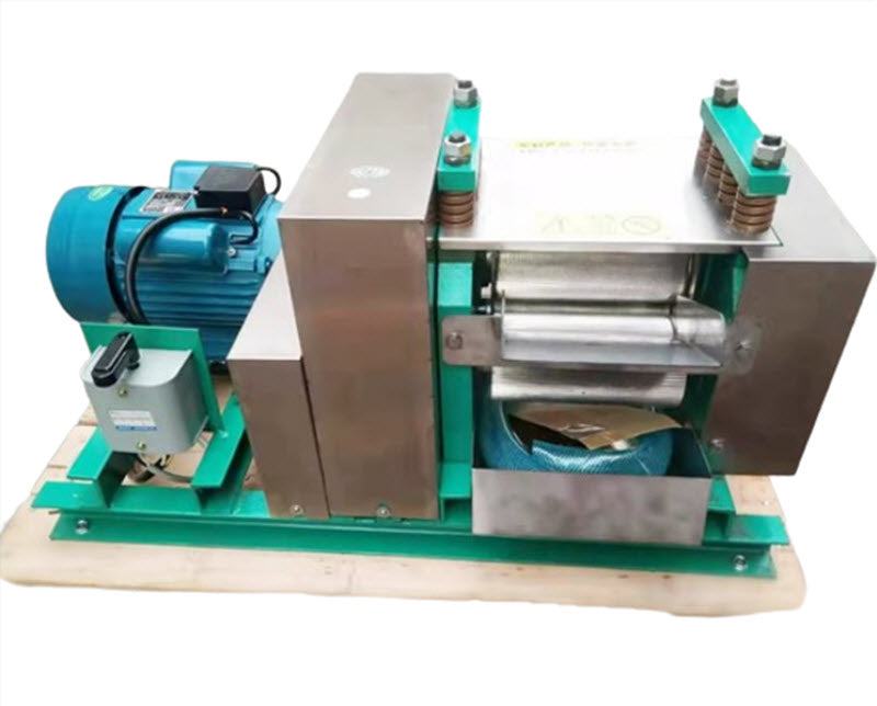 เครื่องคั้นน้ำอ้อยไฟฟ้าเชิงพาณิชย์ขนาดเล็กและขนาดกลาง เครื่องแยกน้ำอ้อยแนวนอน 0.5 ตัน สำหรับโรงงานน้ำตาลทรายแดง ระบบลำเลียงอ้อยและน้ำตาลสำหรับโรงงานน้ำตาล