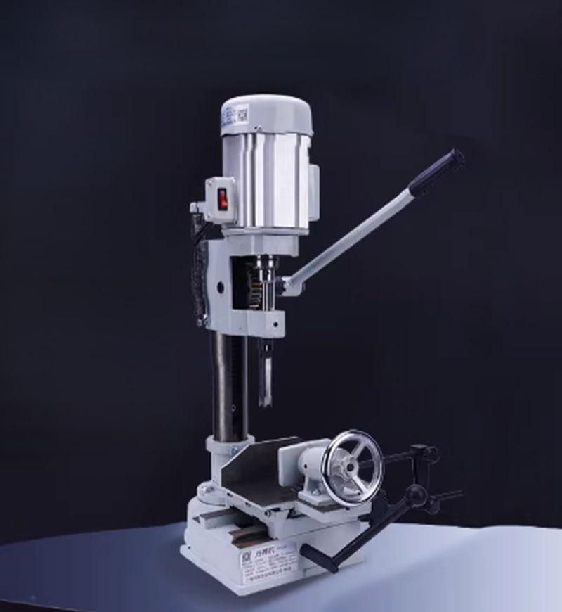 เครื่องเจาะไม้แบบสี่เหลี่ยม รุ่น同琛 ขนาดเล็ก ใช้งานง่าย สำหรับทำร่องและเจาะไม้จริง