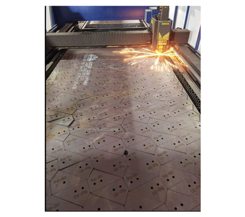 แผ่นเหล็ก Q235/Q345 ตัดเลเซอร์ พับ เชื่อม เจาะ ขนาดตามสั่ง แผ่นเหล็กทนทาน A3