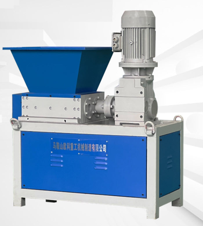 เครื่องบดย่อยแบบเพลาคู่ รุ่น 400 Twin Shaft Shredder 400 มอเตอร์ 4KW แรงดันไฟ 380V